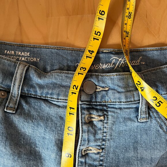 Universal Thread Vintage Straight Jean (16/33R) - Picture 11 of 12